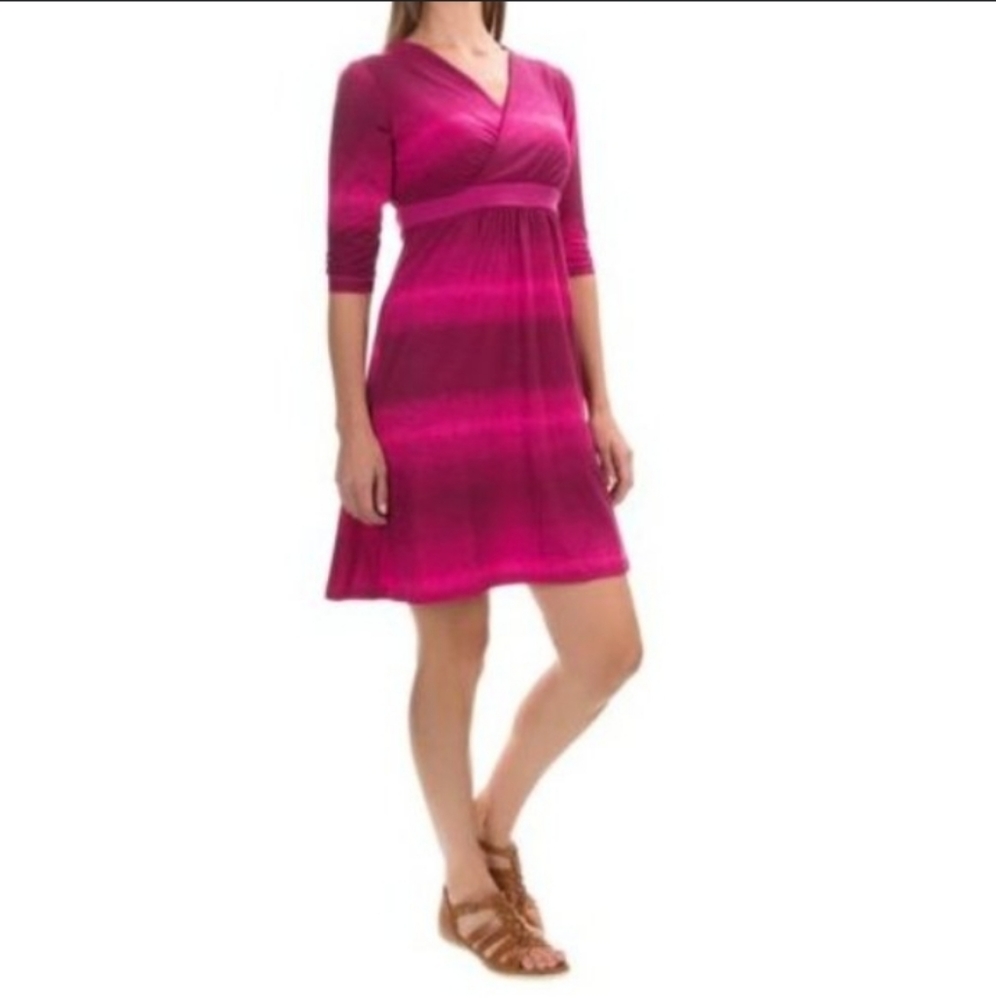 Mountain Hardware Quarter Sleeve Dress Wrap Bust size Medium
